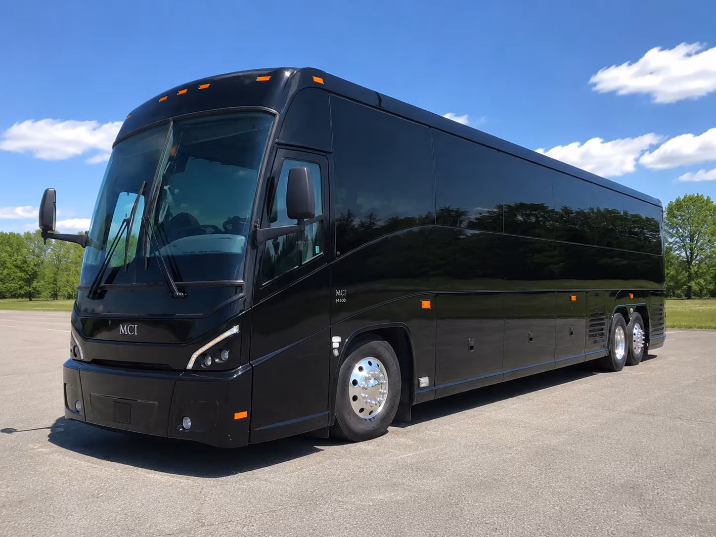 charter buses for morehead planetarium and duke lemur center trips