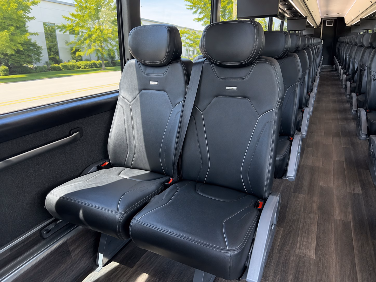charter buses to childress vineyards and yadkin valley wine country