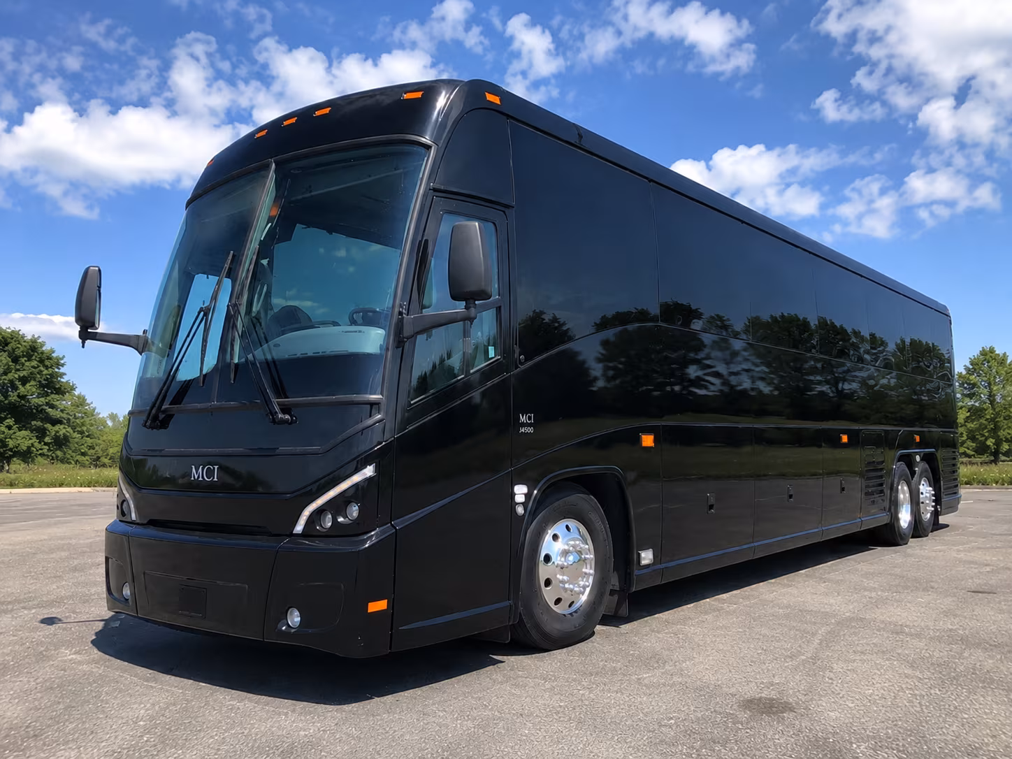 prom and homecoming buses for cary area high schools