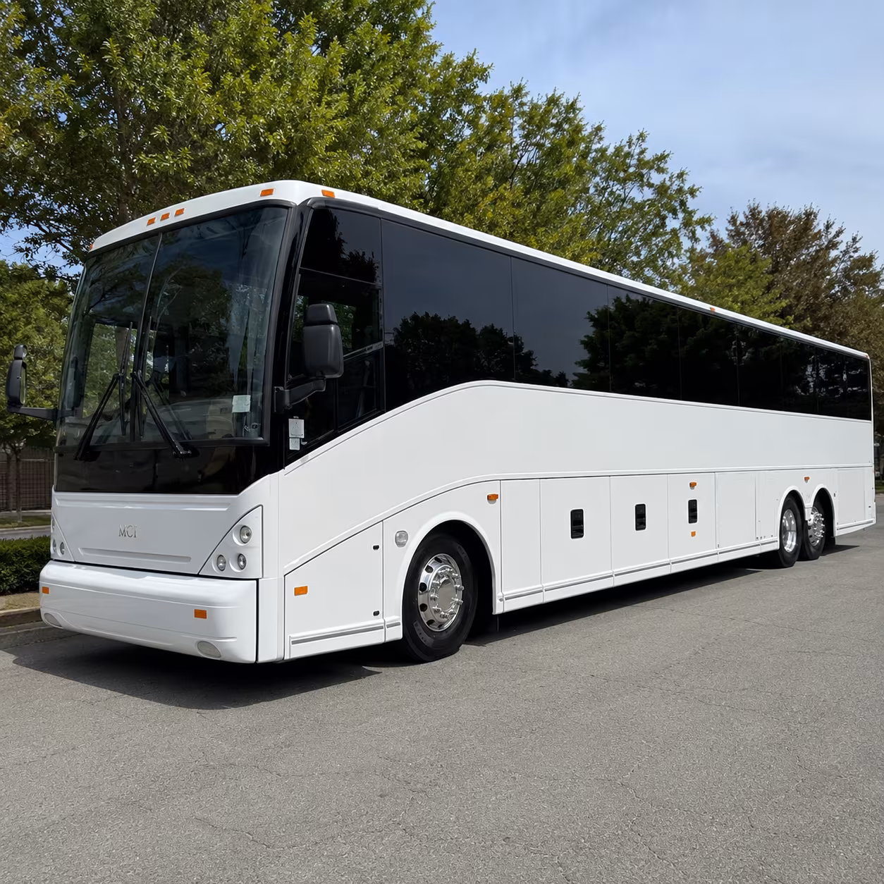 shuttle buses from cary to charlotte douglas international airport clt